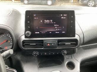 Opel Combo 1.5 CDTI picture 14