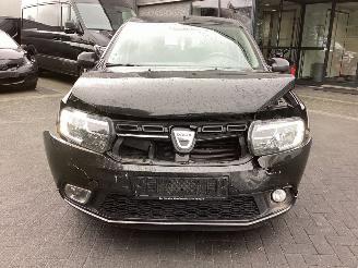 Dacia Sandero 1.0 SCe Laureate picture 2