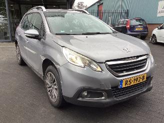 Peugeot 2008 1.2 VTi Pure Tech picture 3