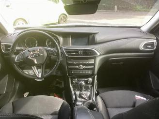 Infiniti Q30 Q30 (H15), SUV, 2015 1.6t 16V picture 9