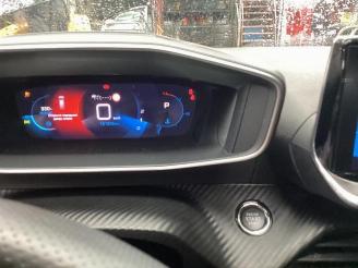 Peugeot 2008 2008 (UD/UK/UR/US/UX), MPV, 2019 1.2 VTi 12V PureTech 130 picture 11