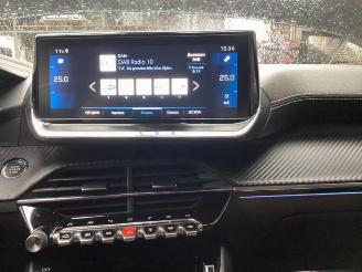 Peugeot 2008 2008 (UD/UK/UR/US/UX), MPV, 2019 1.2 VTi 12V PureTech 130 picture 12