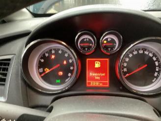 Opel Astra Astra J Sports Tourer (PD8/PE8/PF8), Combi, 2010 / 2015 1.4 Turbo 16V ecoFLEX 120 picture 11