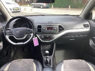 Kia Picanto 1.0 CVVT DynamicLine picture 9