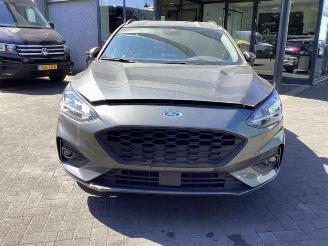 Ford Focus Focus 4 Wagon, Combi, 2018 / 2025 1.0 Ti-VCT EcoBoost 12V 125 picture 2