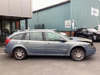 Renault Laguna Laguna II Grandtour (KG), Combi 5-drs, 2000 / 2007 2.0 16V picture 4