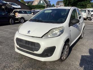 Auto da rottamare Peugeot 107 107, Hatchback, 2005 / 2014 1.0 12V 2013/5