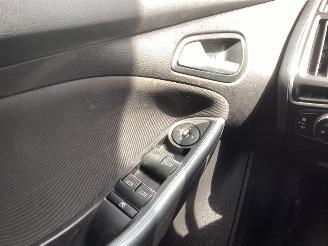 Ford Focus 1.0 Ecoboost picture 10