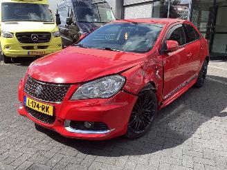 Schadeauto Suzuki Kizashi 2.4 Sport 2012/4
