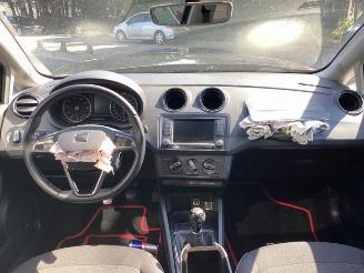 Seat Ibiza Ibiza IV (6J5), Hatchback 5-drs, 2008 / 2017 1.0 EcoTSI 12V picture 9