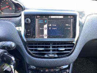 Peugeot 208 1.2 Vti Active picture 12