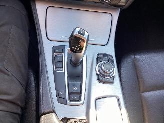 BMW 5-serie 520 D high Executive picture 15