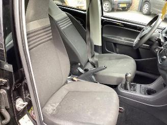 Volkswagen Up! Up! (121), Hatchback, 2011 1.0 12V 60 picture 10