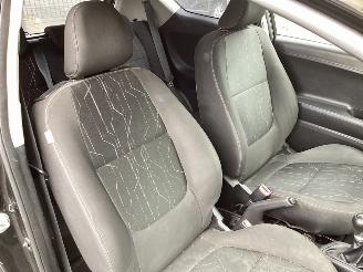 Kia Picanto  picture 16