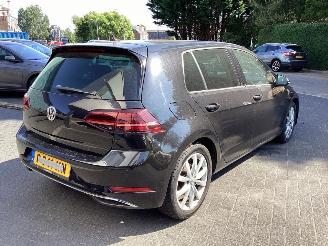 Volkswagen Golf 1.5 TSI Highline picture 5
