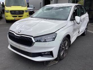 Vrakbiler auto Skoda Fabia Fabia IV (PJ3), Hatchback 5-drs, 2021 1.0 TSI 12V 2023/12