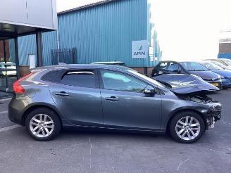 Volvo V-40 V40 (MV), Hatchback 5-drs, 2012 / 2019 1.6 D2 picture 4