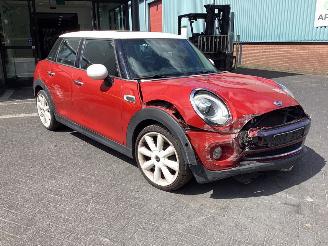 Mini Cooper 1.5 12V picture 3