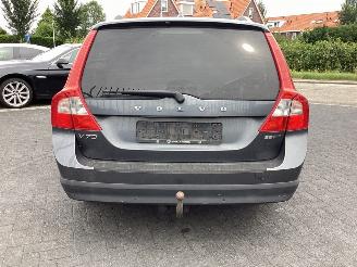 Volvo V-70 25 20V picture 6