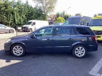 Opel Astra 16 16V picture 8