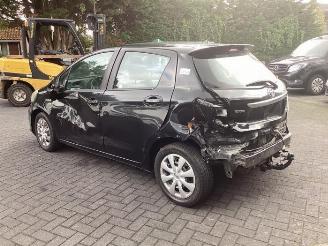 Toyota Yaris Yaris III (P13), Hatchback, 2010 / 2020 1.5 16V Hybrid picture 7