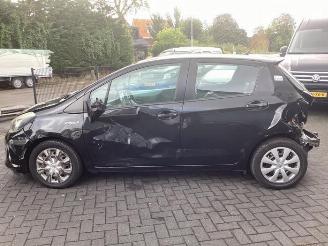 Toyota Yaris Yaris III (P13), Hatchback, 2010 / 2020 1.5 16V Hybrid picture 8