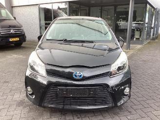 Toyota Yaris Yaris III (P13), Hatchback, 2010 / 2020 1.5 16V Hybrid picture 2