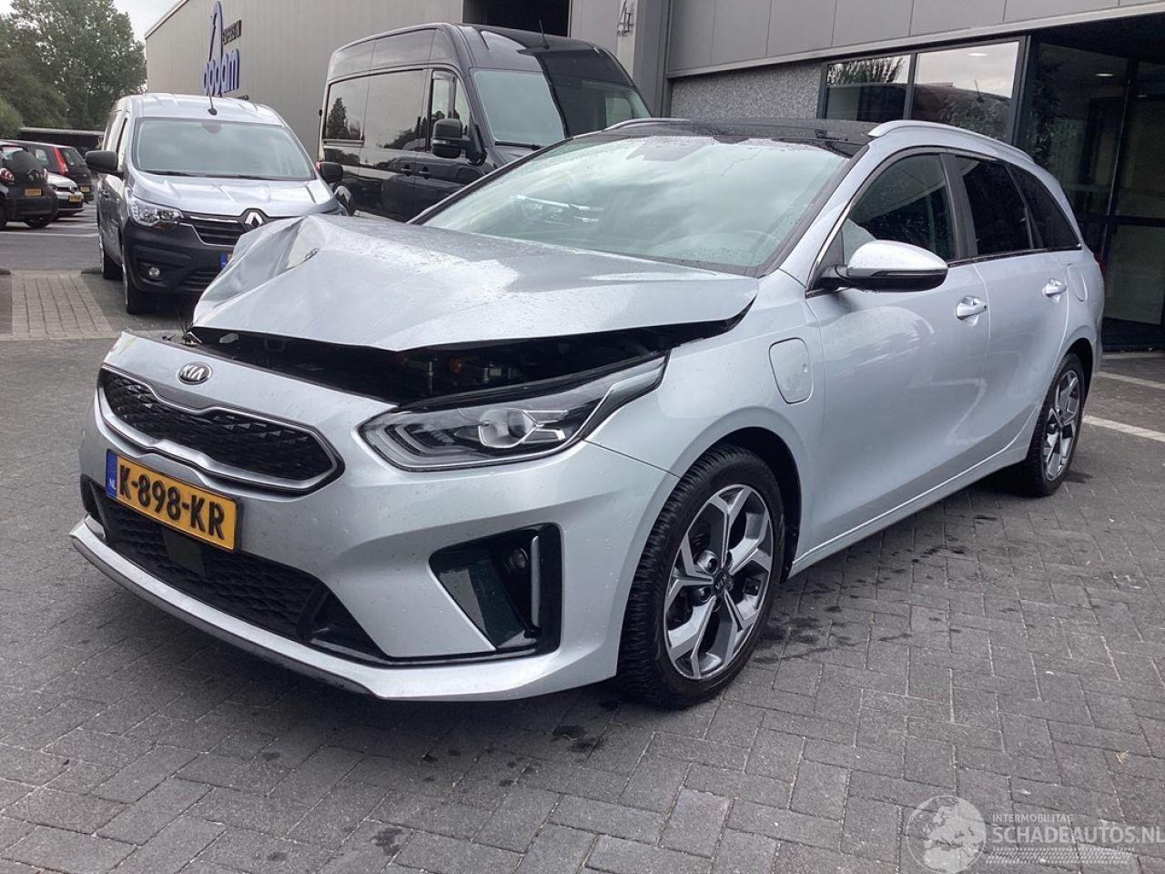Kia Ceed 1,6 GDI PHEV Exutive line