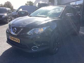 Voiture accidenté Nissan Qashqai 1.2 DIG-T 2014/3
