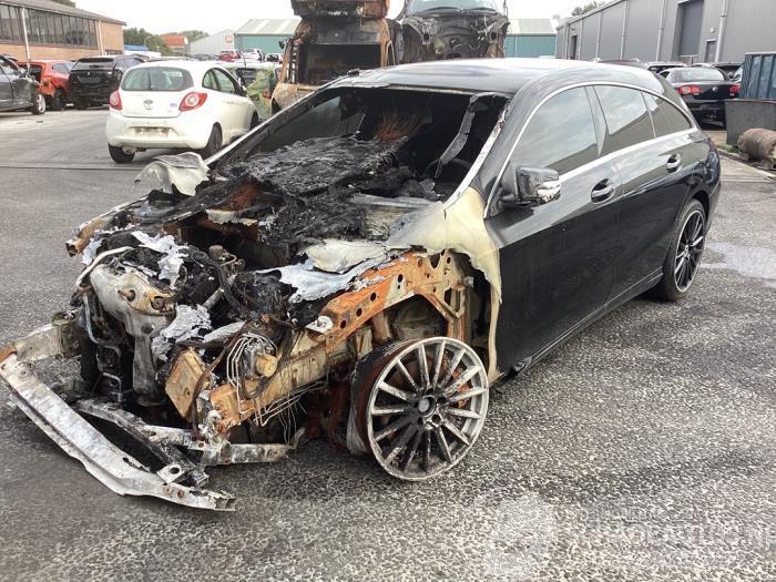 Mercedes Cla-klasse CLA Shooting Brake (117.9), Combi, 2015 / 2019 1.6 CLA-180 16V