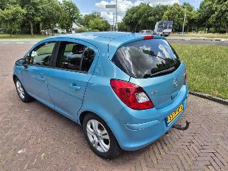 Opel Corsa 1.3 CDTi 111 Edition Schadevrij! picture 4