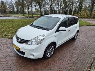 krockskadad bil auto Nissan Note 1.4 Life 2010/9