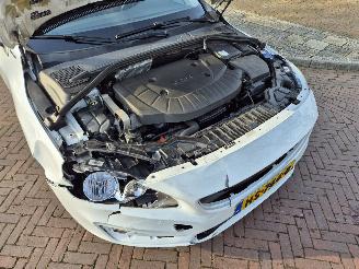 Volvo V-60 2.4 D6 Twin Engine picture 11