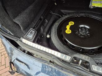 Volvo V-90 2.0 B4 Inscription picture 8