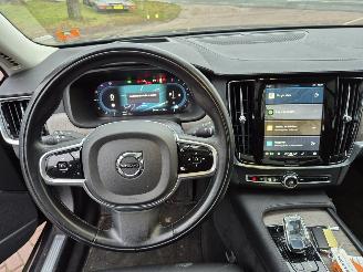 Volvo V-90 2.0 B4 Inscription picture 17