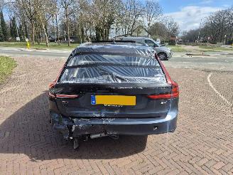 Volvo V-90 2.0 B4 Inscription picture 6