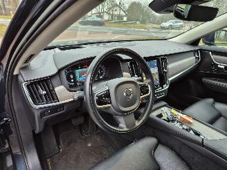 Volvo V-90 2.0 B4 Inscription picture 12