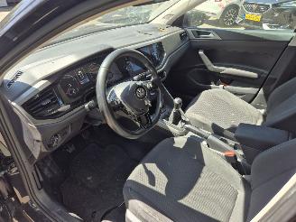 Volkswagen Polo 1.0 TSI COMFORTLINE picture 10