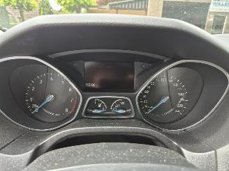 Ford Focus 1.0 Titanium picture 9