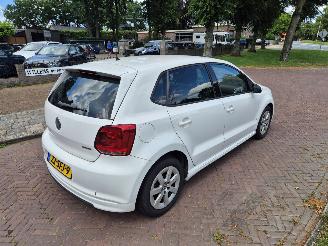 Volkswagen Polo 1.2 TDI Bleumotion Comfortline picture 3