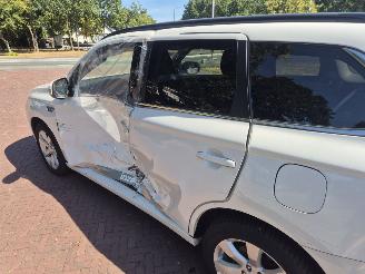 Mitsubishi Outlander 2.0 PHEV INSTYLE+ picture 8