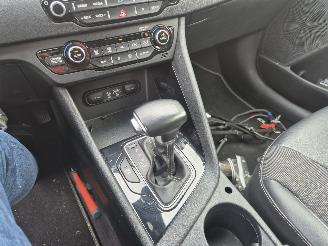 Kia Niro 1.6 GDI HYBRID DYNAMIC LINE picture 13