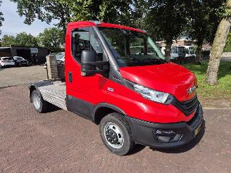 uszkodzony samochody ciężarowe Iveco Daily 3.0 40c 180PK AUTOMAAT 2024/3