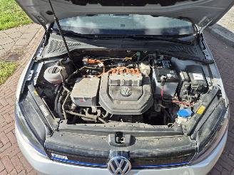 Volkswagen e-Golf E-GOLF 85 KW picture 9