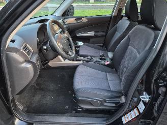 Subaru Forester 2.0 AWD picture 16