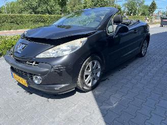 krockskadad bil auto Peugeot 207 CC 1.6 VTi Première KM 130232 2007/6
