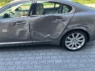 Jaguar XF 3.0 V6 Premium Luxury picture 5