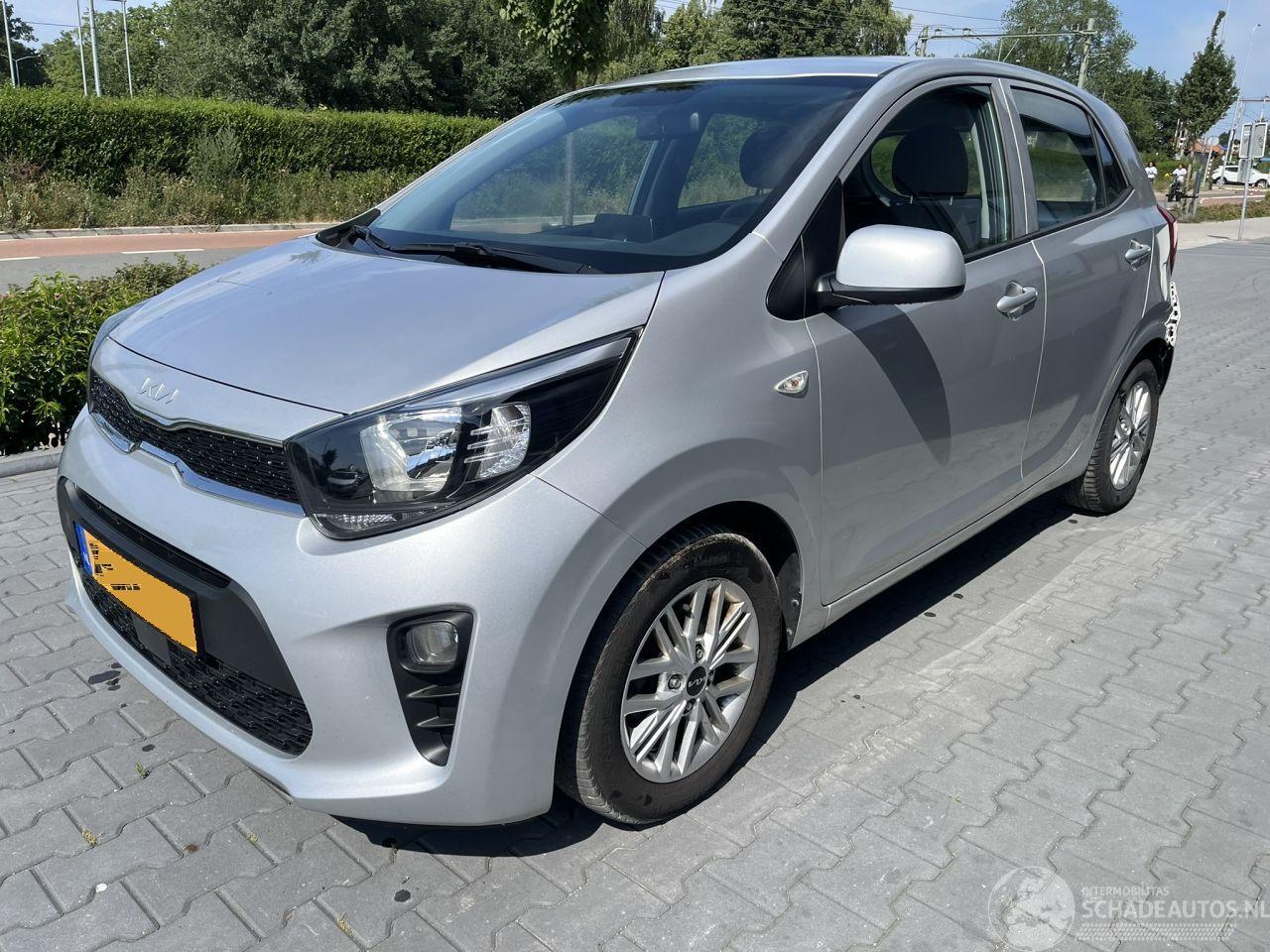 Kia Picanto 1.0 DPi DynamicLine  airco cruise camera Carplay
