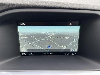 Volvo V-60 T3  Automaat  Navi Camera PDC picture 9