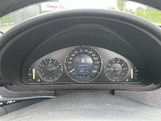 Mercedes CLK Cabrio 200 K. Elegance picture 12
